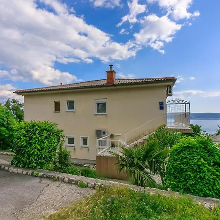 Predrag Apartmán Novi Vinodolski